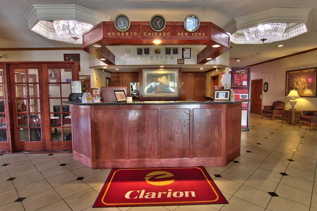 Clarion Inn Conference Center Modesto Eksteriør bilde
