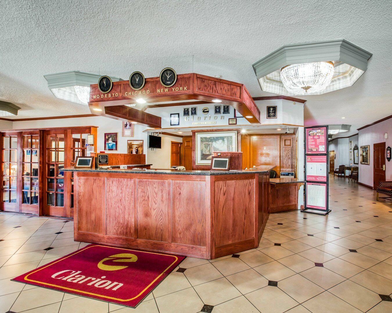 Clarion Inn Conference Center Modesto Eksteriør bilde